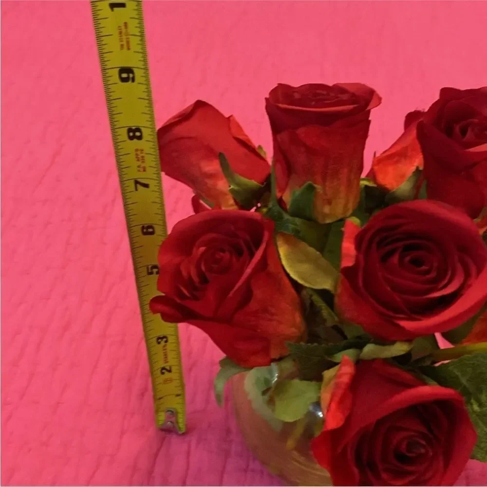 Elegant Red Rose Arrangement in Glass Vase
